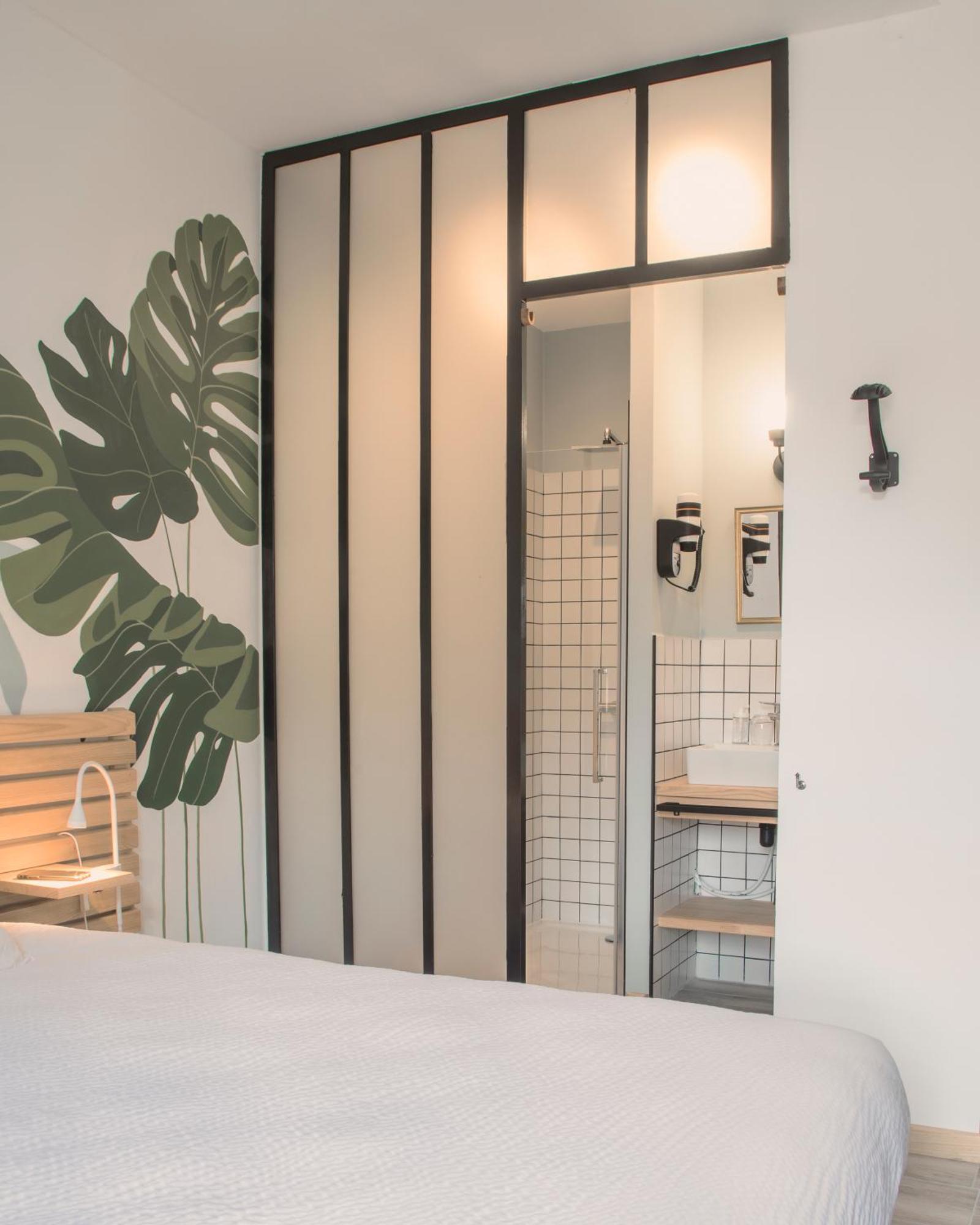 L'Hotel Du Garage Des Cevennes Андуз Стая снимка
